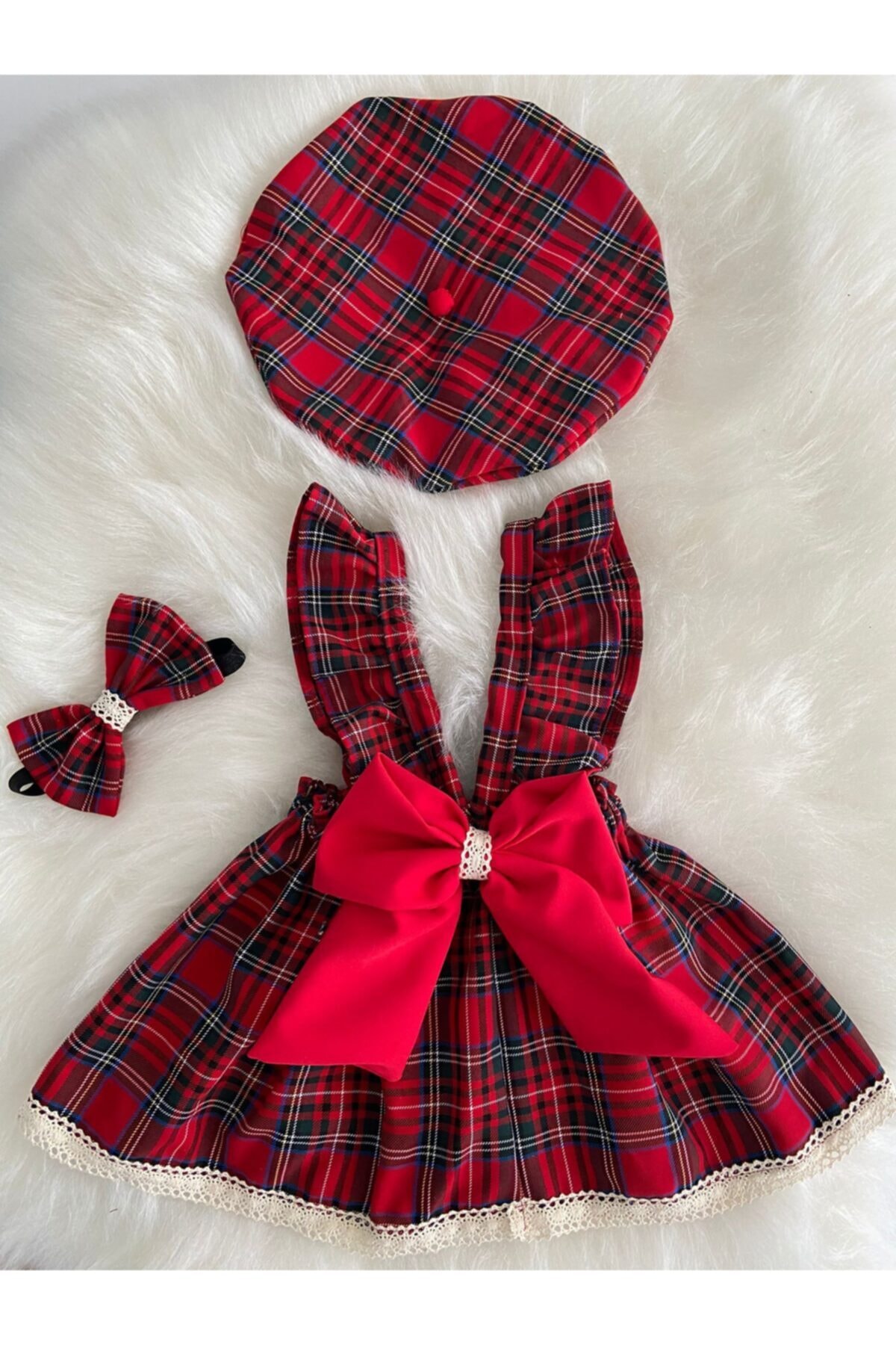 Kız Bebek Dantelli Kırmızı Ekose Elbise Bandana Şapka Set